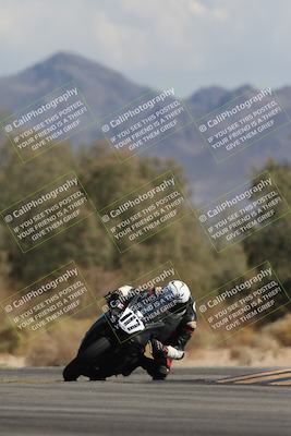 media/Oct-13-2025-Moto Forza (Mon) [[a66d839500]]/2-A Group/Session 4 Turn 7/